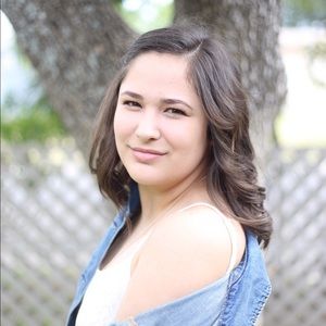 Meet your Posher, Jessica